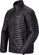 Doudoune Trollveggen Down800 Super Light homme Norrøna, coloris Caviar Black, vue de trois-quarts