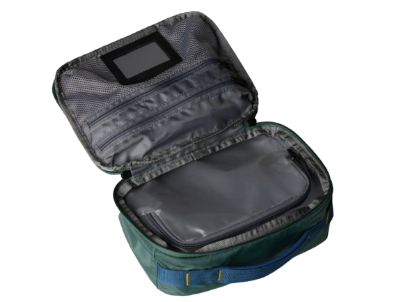 BASE CAMP VOYAGER TOILETRY THE NORTH FACE